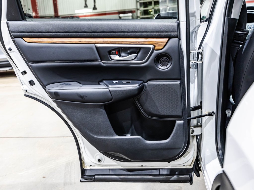 2022 Honda CR-V TOURING in , Quebec - 13 - w1024h768px