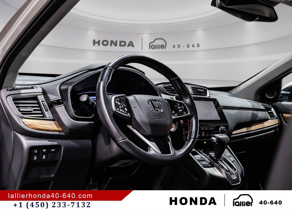 2022 Honda CR-V TOURING in Montréal, Quebec - 22 - w1024h768px