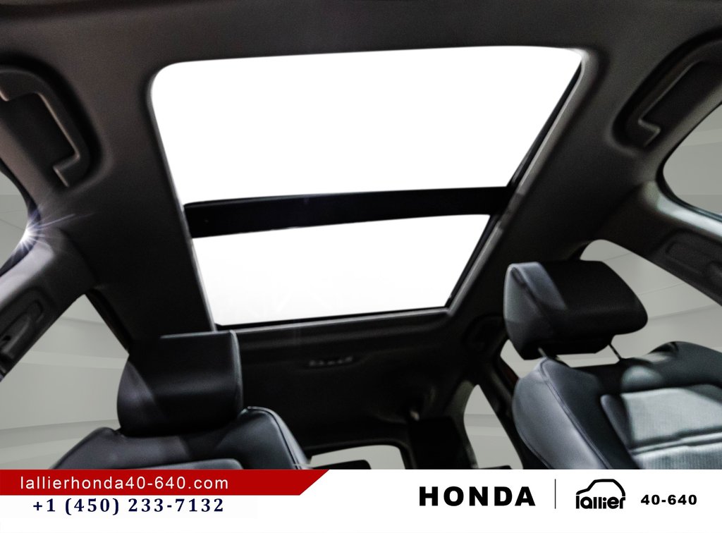 2022 Honda CR-V TOURING in Montréal, Quebec - 20 - w1024h768px