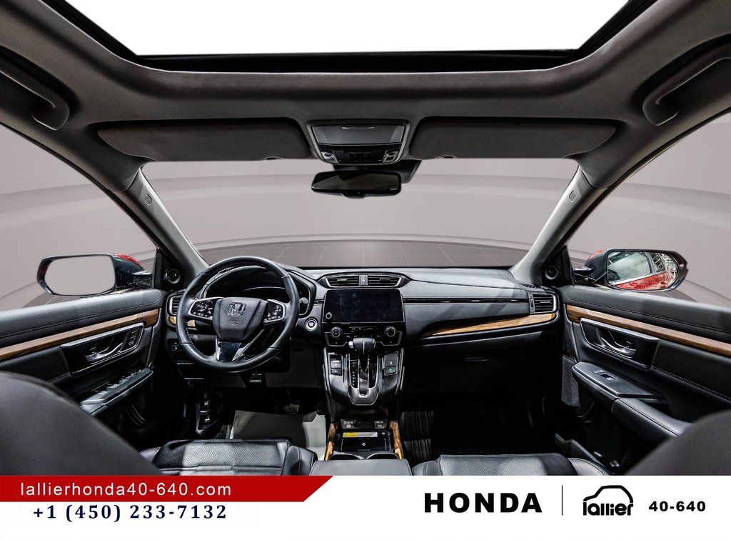 2022 Honda CR-V TOURING in Montréal, Quebec - 15 - w1024h768px