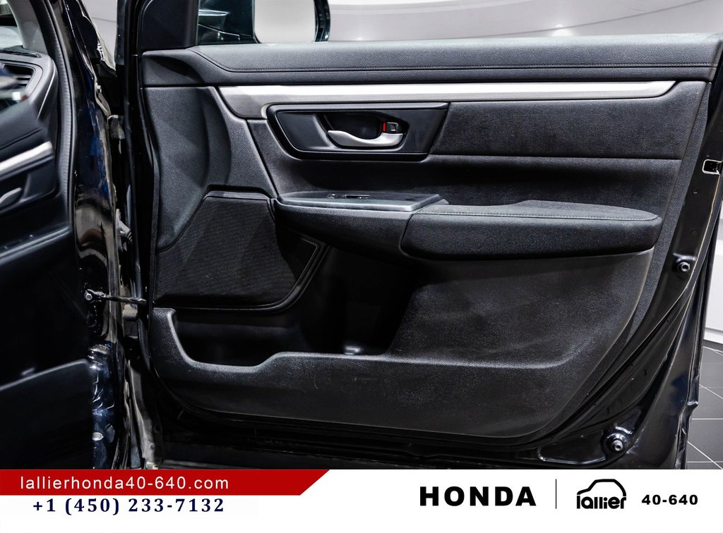 Honda CR-V LX 2022 à Montréal, Québec - 16 - w1024h768px