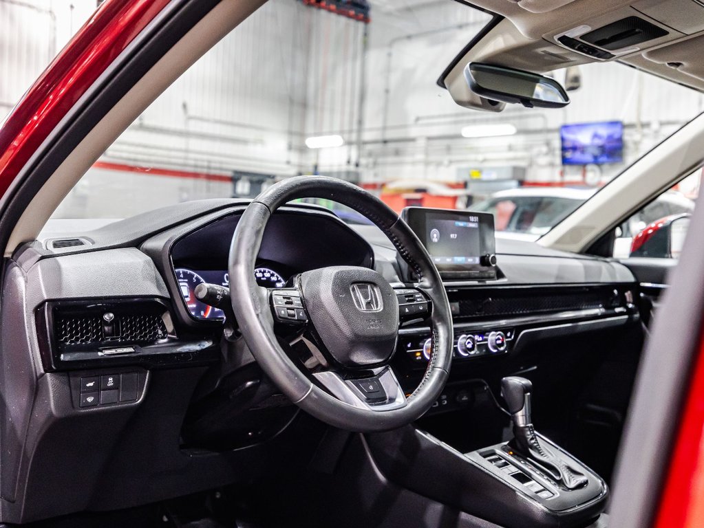 2023 Honda CR-V in Lachenaie, Quebec - 21 - w1024h768px