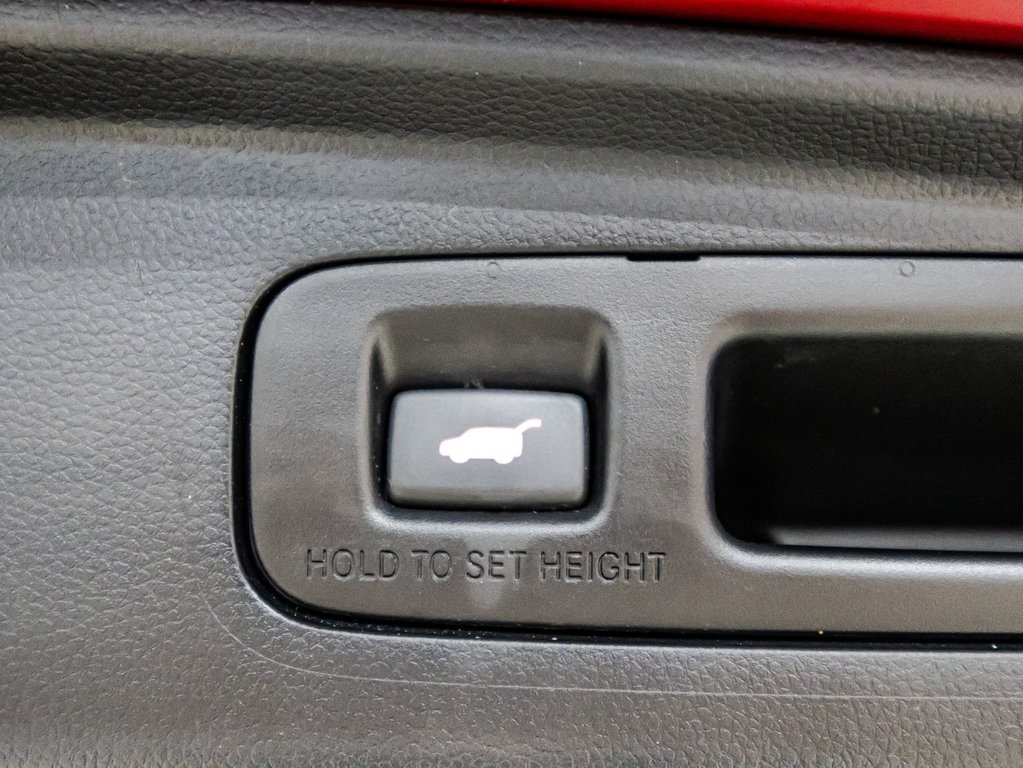2023 Honda CR-V in Lachenaie, Quebec - 15 - w1024h768px
