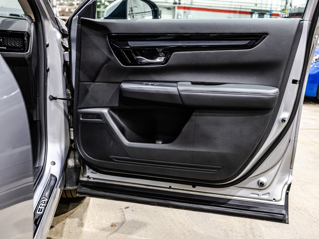 Honda CR-V SPORT 2023 à , Québec - 15 - w1024h768px