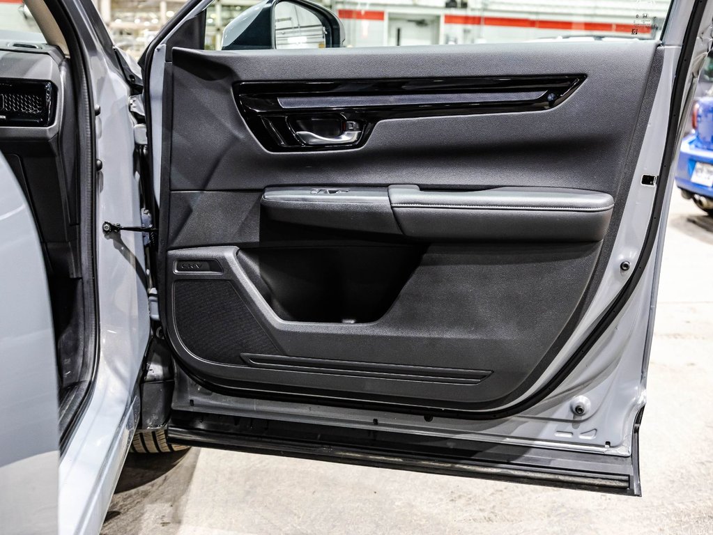 Honda CR-V Sport 2024 à , Québec - 17 - w1024h768px