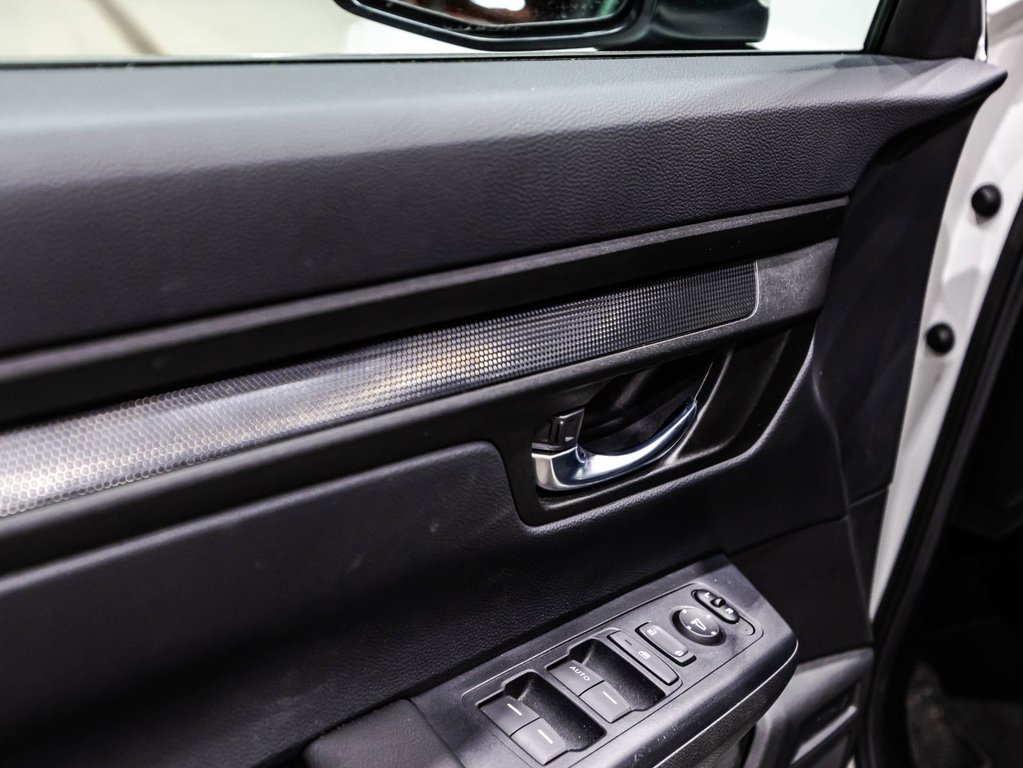 Honda CR-V LX 2025 à , Québec - 11 - w1024h768px
