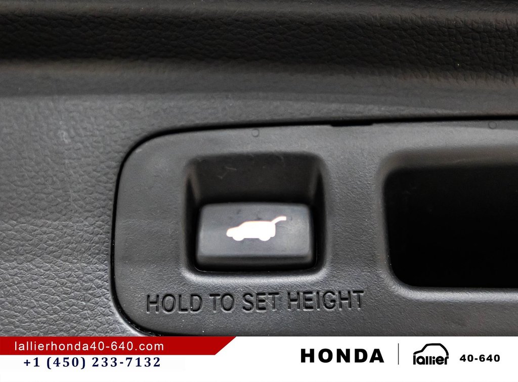 2025 Honda CR-V Sport in Lachenaie, Quebec - 15 - w1024h768px