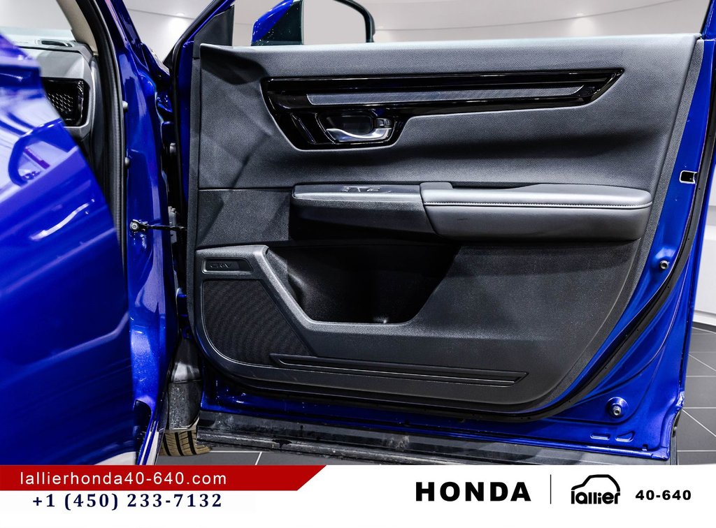 Honda CR-V Sport 2025 à Montréal, Québec - 17 - w1024h768px