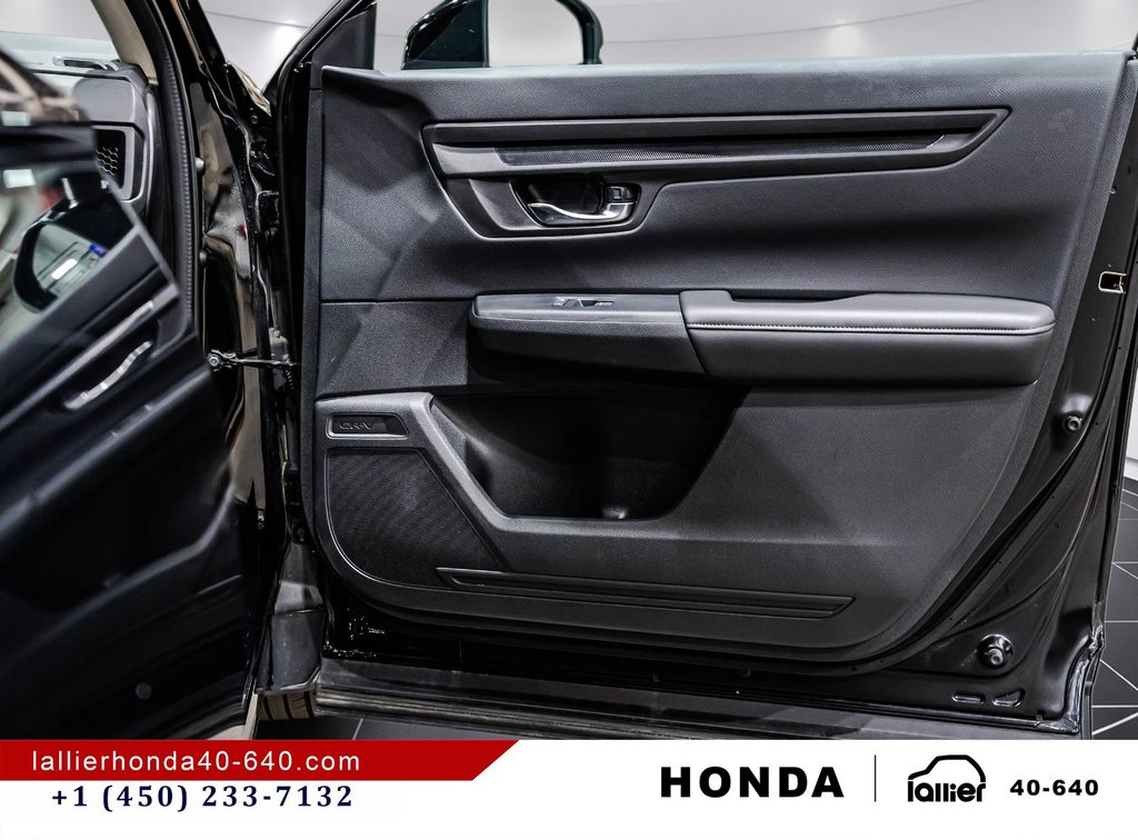 Honda CR-V LX/FWD/UN PROPRIÉTAIRE 2025 à Montréal, Québec - 16 - w1024h768px
