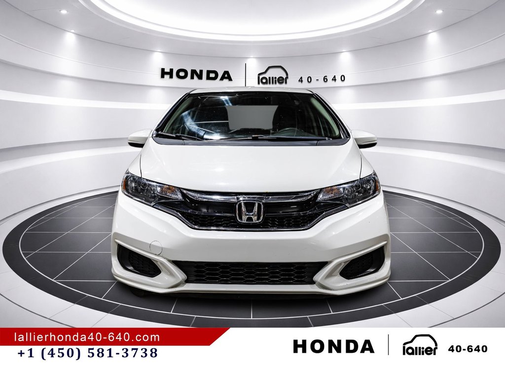 2018 Honda Fit LX in Lachenaie, Quebec - 2 - w1024h768px