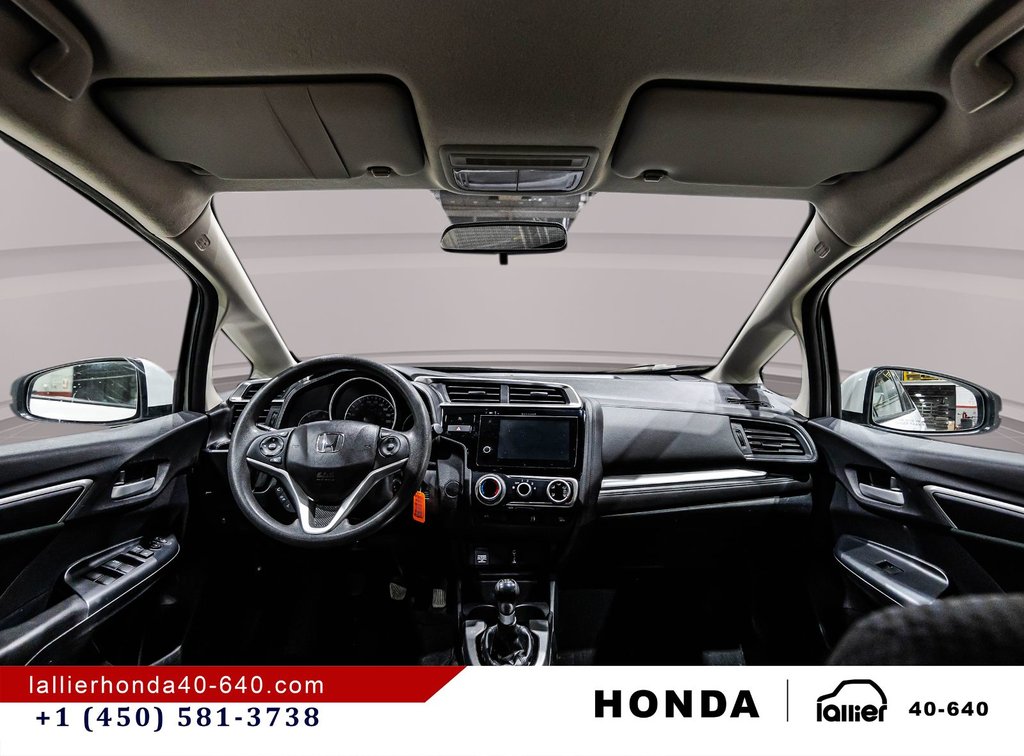 2018 Honda Fit LX in Lachenaie, Quebec - 14 - w1024h768px