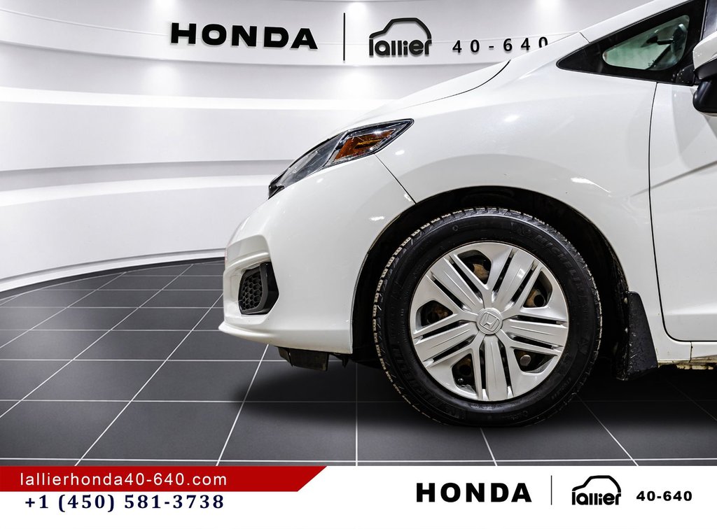 2018 Honda Fit LX in Lachenaie, Quebec - 10 - w1024h768px