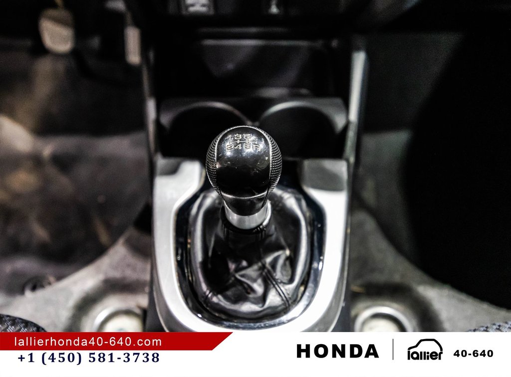 2018 Honda Fit LX in Lachenaie, Quebec - 24 - w1024h768px