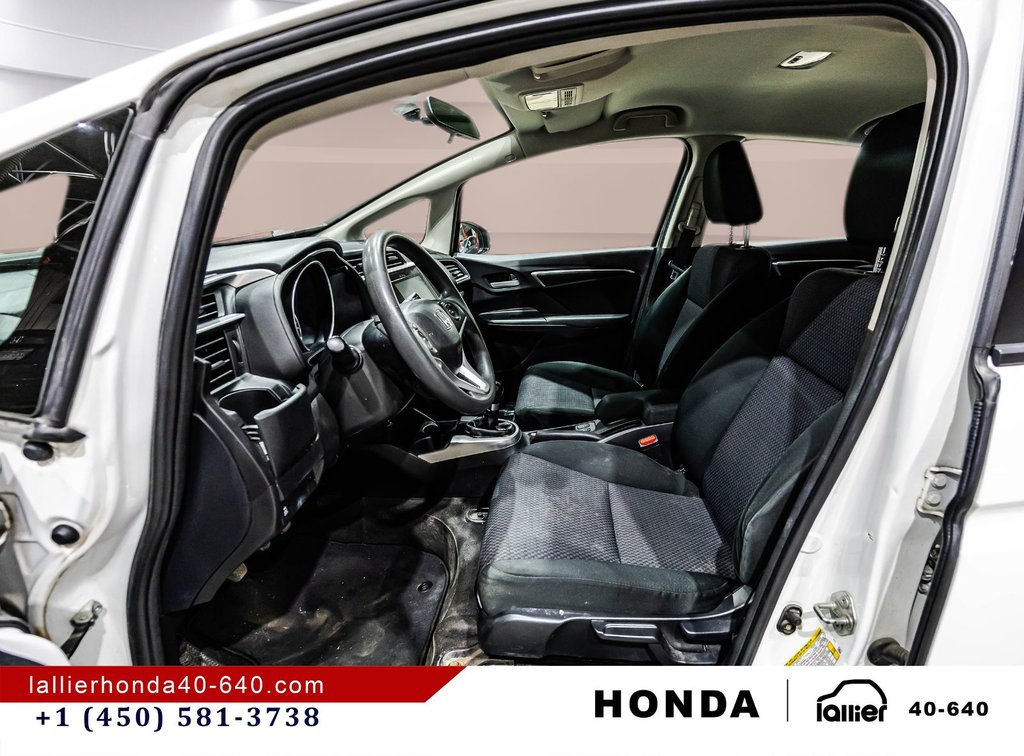 2018 Honda Fit LX in Lachenaie, Quebec - 18 - w1024h768px