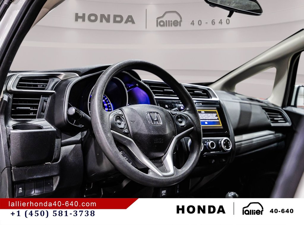 2018 Honda Fit LX in Lachenaie, Quebec - 19 - w1024h768px
