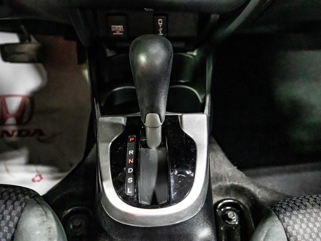 2019  Fit LX w/Honda Sensing in , Quebec - 24 - w1024h768px