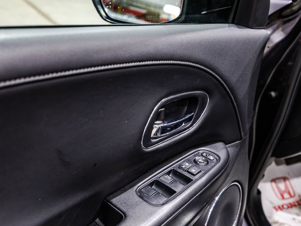 Honda HR-V EX-L 2016 à Lachenaie, Québec - 12 - w1024h768px
