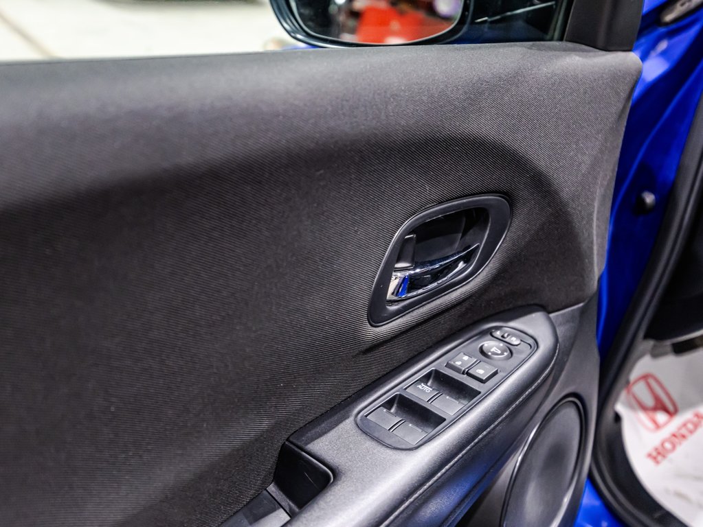 Honda HR-V LX 2018 à , Québec - 11 - w1024h768px