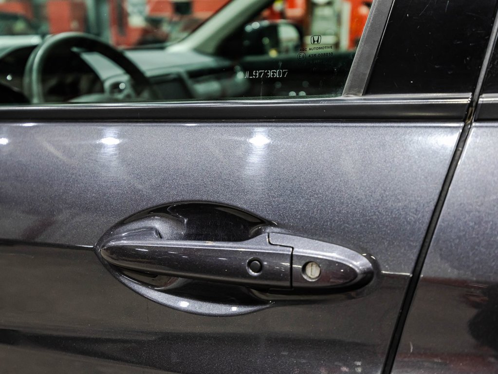 2018 Honda HR-V EX in Lachenaie, Quebec - 11 - w1024h768px