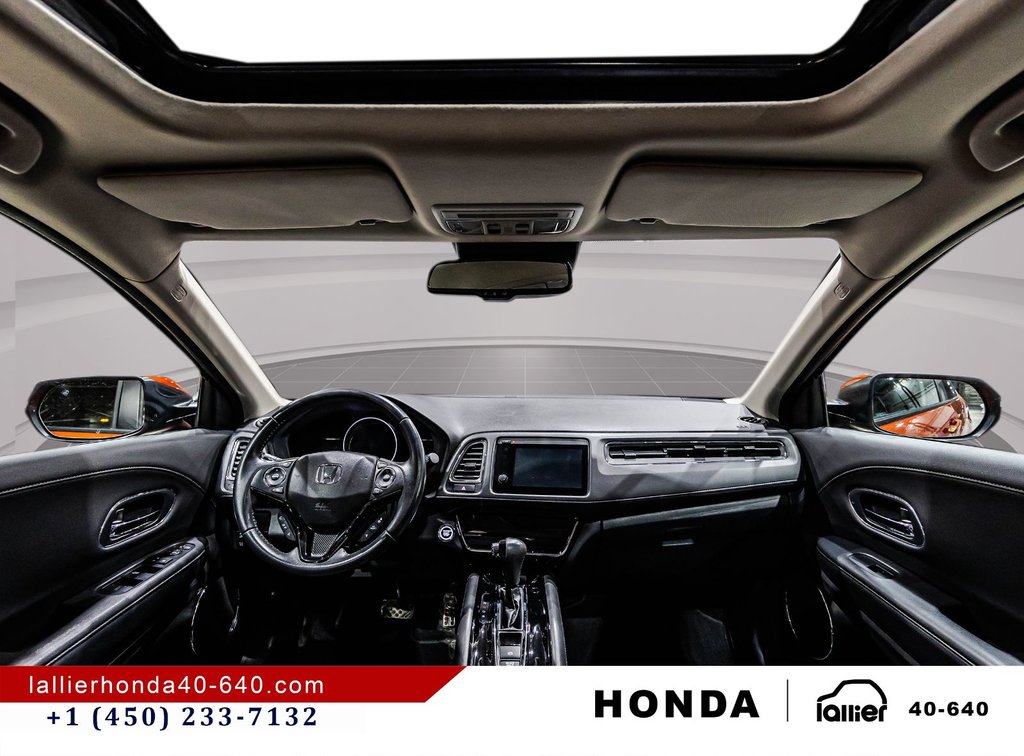 Honda HR-V Touring 2019 à Lachenaie, Québec - 15 - w1024h768px