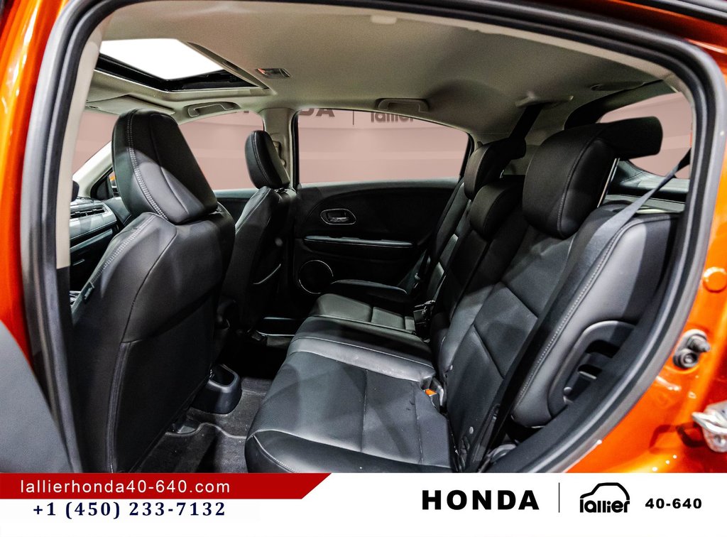Honda HR-V Touring 2019 à Lachenaie, Québec - 14 - w1024h768px
