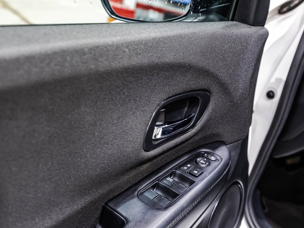 Honda HR-V LX 2020 à Lachenaie, Québec - 11 - w1024h768px