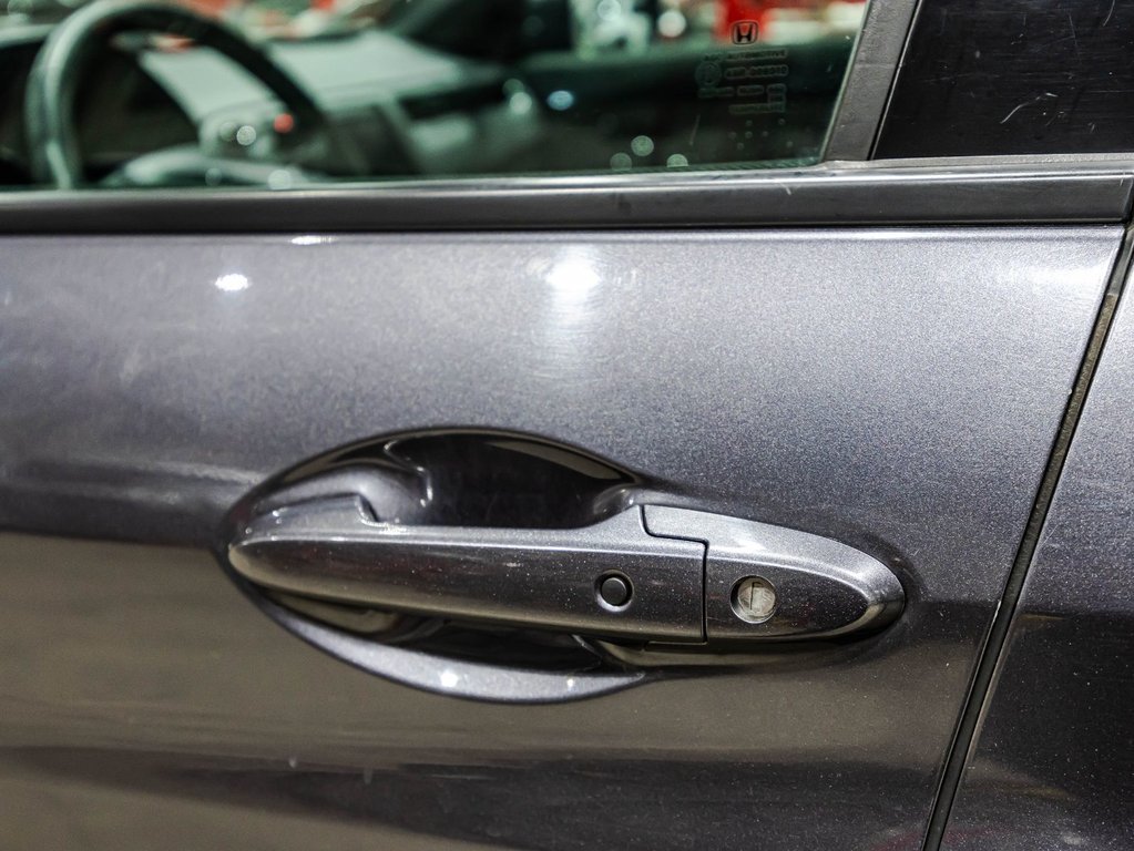 Honda HR-V Sport 2020 à Montréal, Québec - 11 - w1024h768px