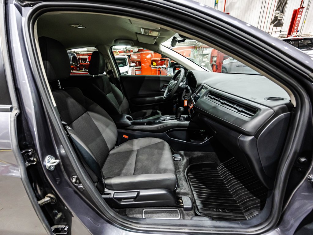 2021 Honda HR-V LX in Lachenaie, Quebec - 17 - w1024h768px