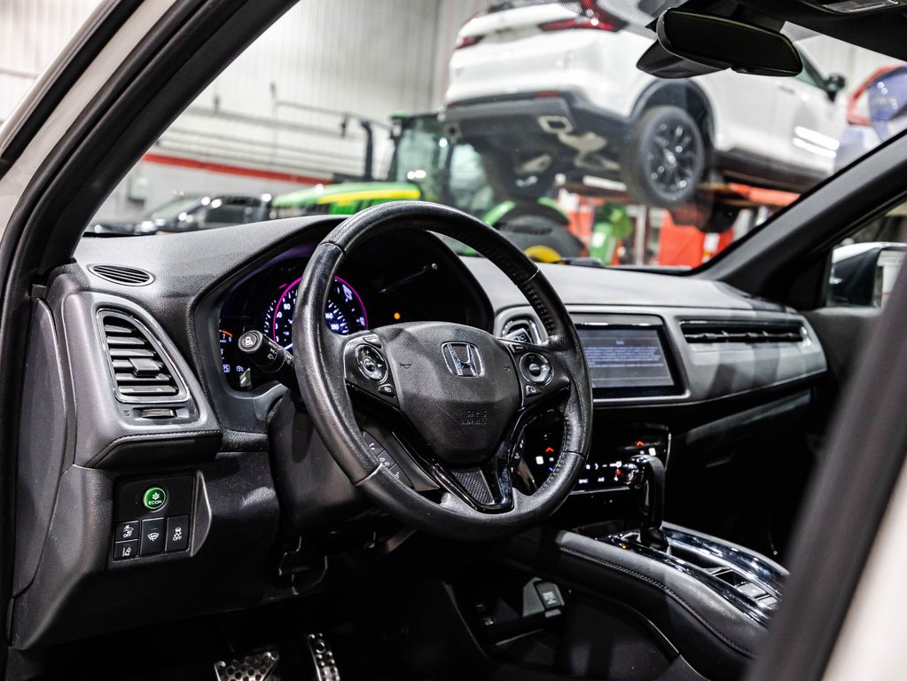Honda HR-V Sport 2022 à , Québec - 21 - w1024h768px