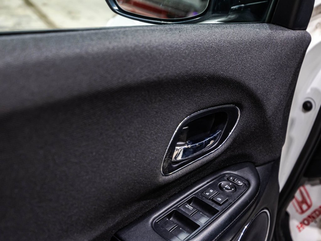 Honda HR-V Sport 2022 à , Québec - 12 - w1024h768px