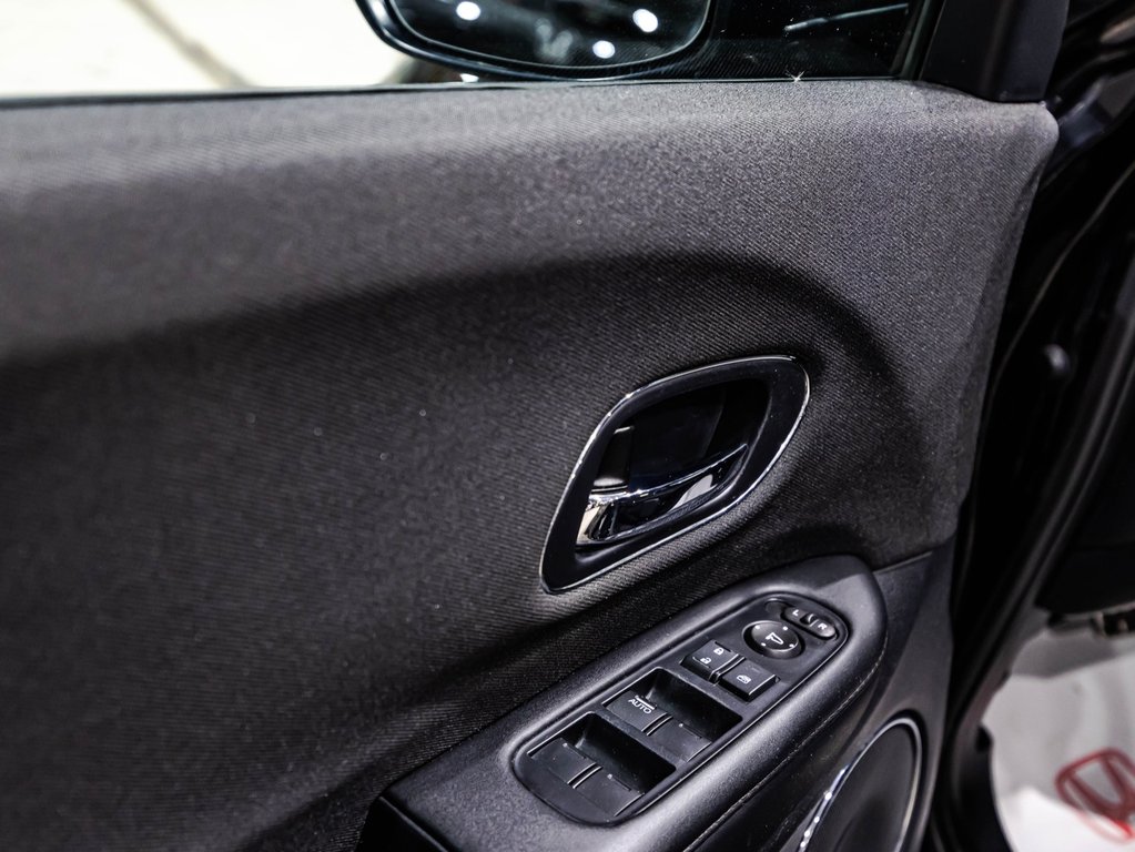Honda HR-V Sport 2022 à , Québec - 12 - w1024h768px