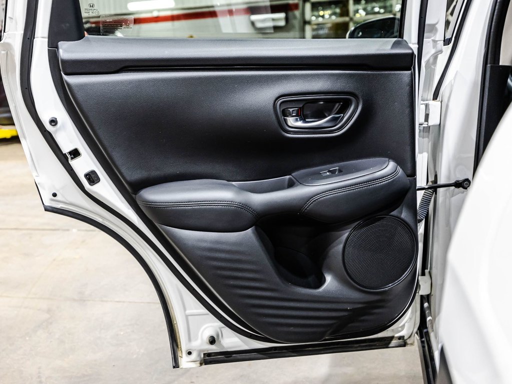 Honda HR-V LX 2023 à Lachenaie, Québec - 12 - w1024h768px