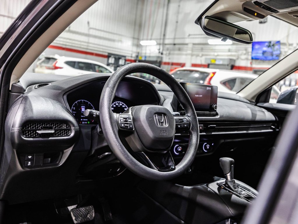 Honda HR-V LX 2023 à , Québec - 19 - w1024h768px