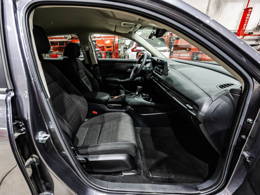 Honda HR-V LX 2023 à , Québec - 17 - w1024h768px
