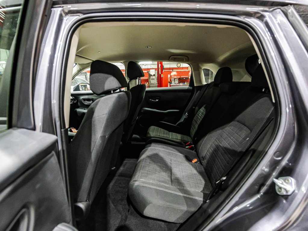 Honda HR-V LX 2023 à , Québec - 13 - w1024h768px