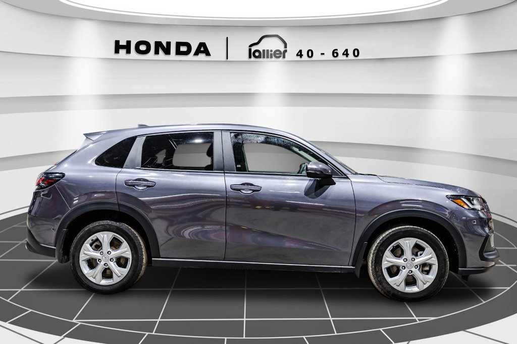 Honda HR-V LX 2023 à , Québec - 8 - w1024h768px