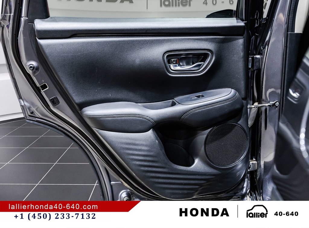 Honda HR-V LX 2023 à Montréal, Québec - 12 - w1024h768px