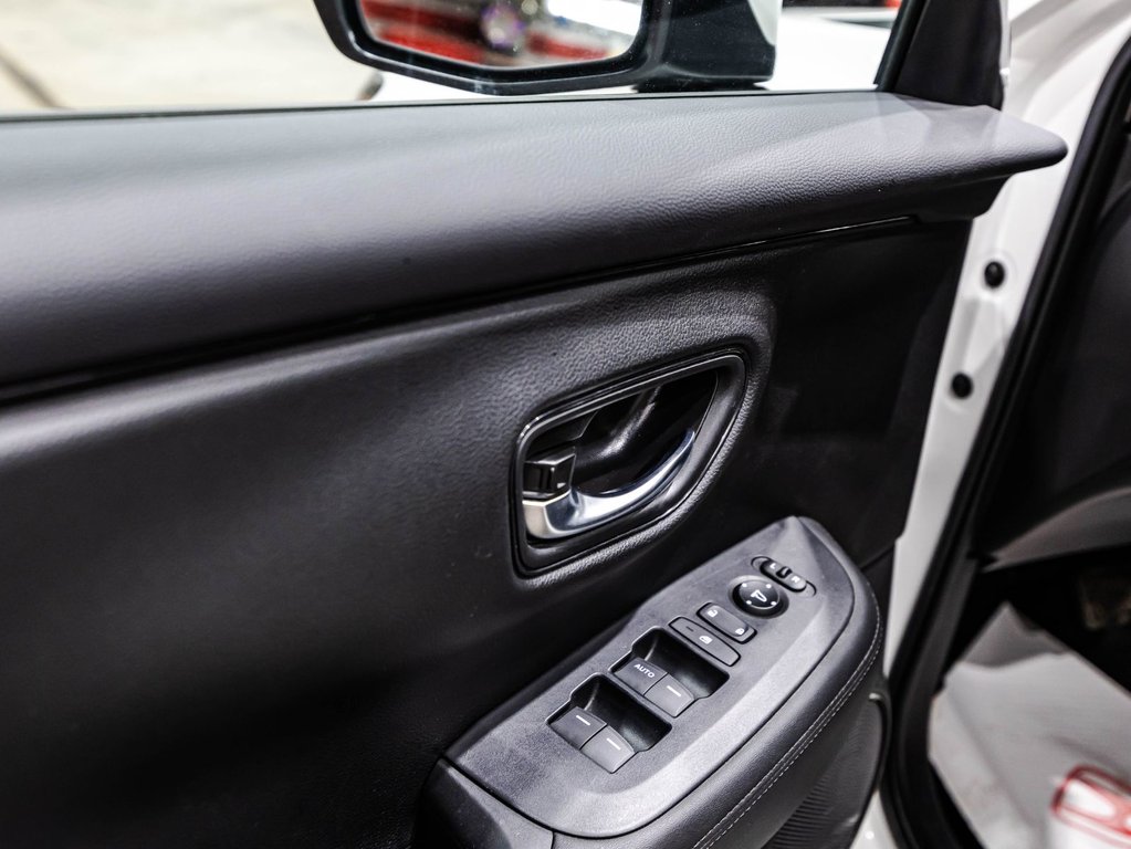 Honda HR-V LX-B 2024 à , Québec - 11 - w1024h768px