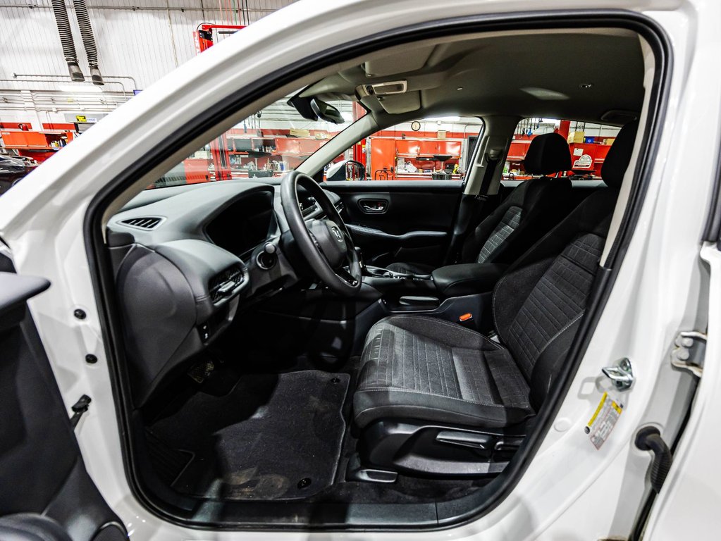 Honda HR-V LX-B 2024 à , Québec - 18 - w1024h768px