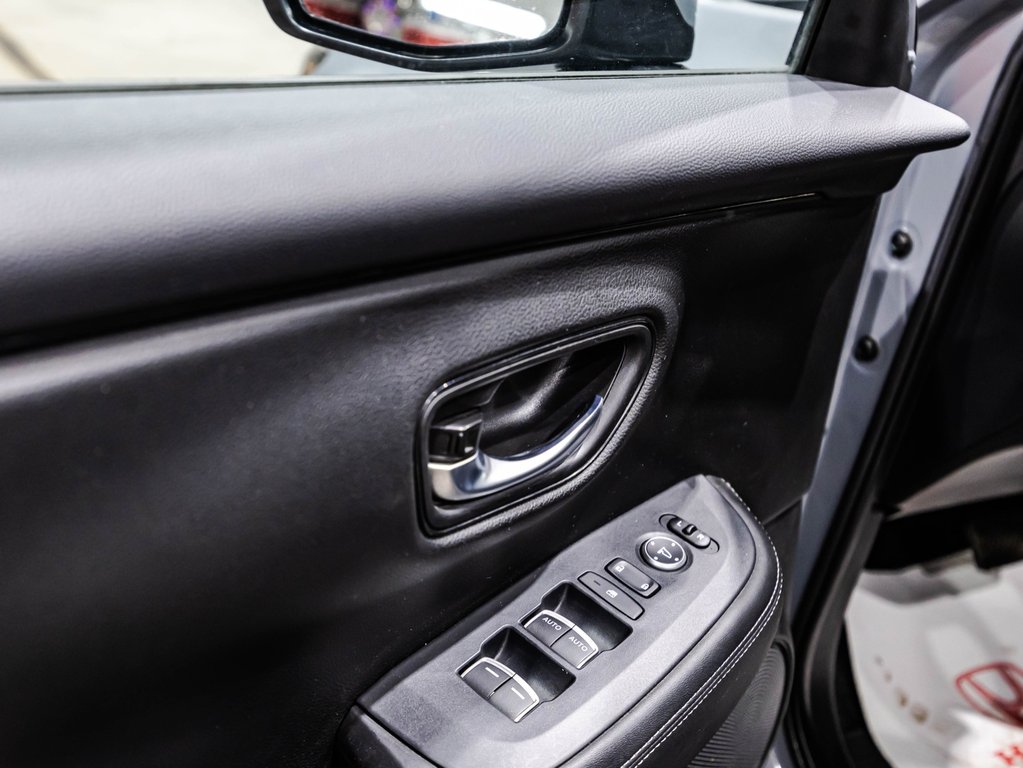 Honda HR-V EX-L Navi 2024 à Lachenaie, Québec - 11 - w1024h768px