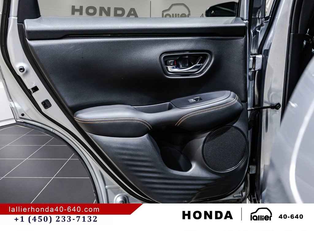 2025 Honda HR-V Sport in Montréal, Quebec - 12 - w1024h768px