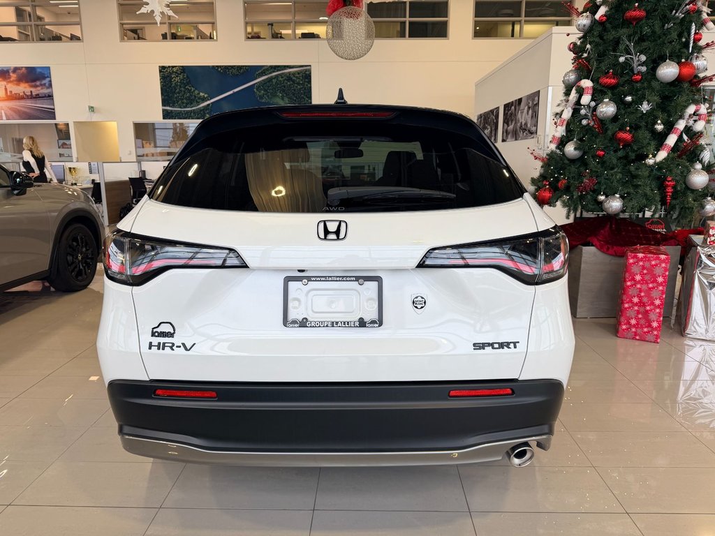 Honda HR-V SPORT DEMO, BLACK AND WHITE 2026 à , Québec - 7 - w1024h768px
