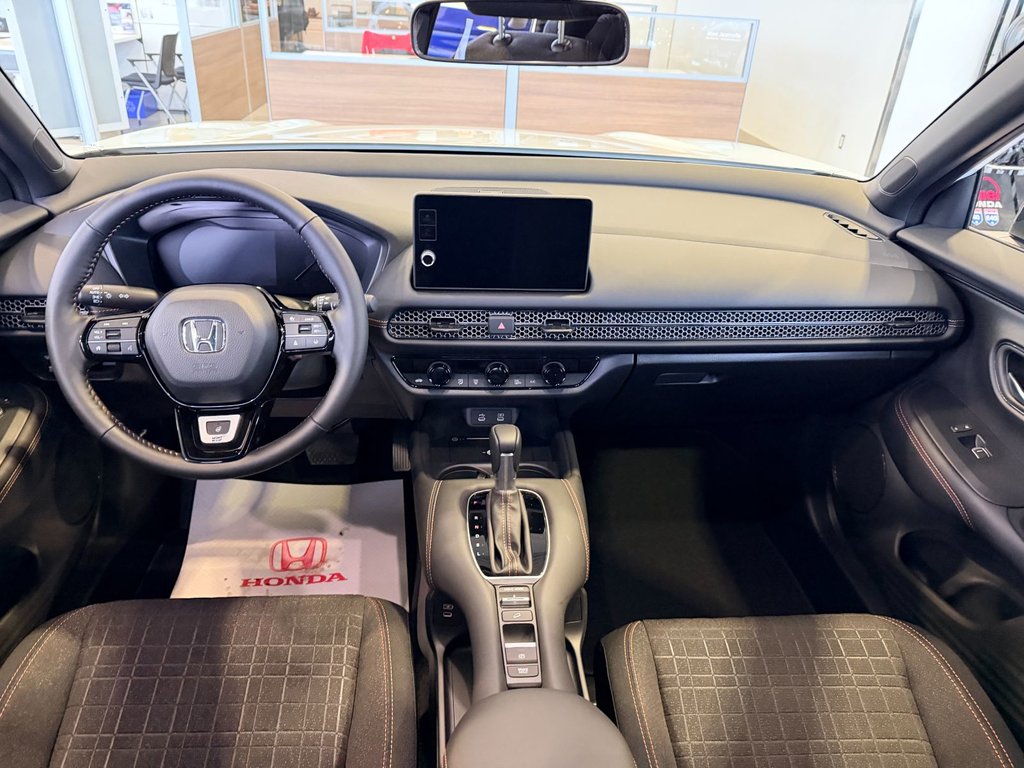 Honda HR-V SPORT DEMO, BLACK AND WHITE 2026 à , Québec - 8 - w1024h768px