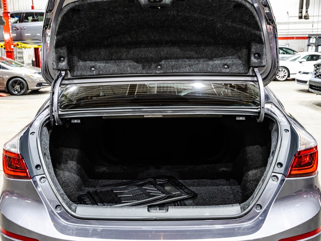 2020 Honda Insight in , Quebec - 15 - w1024h768px