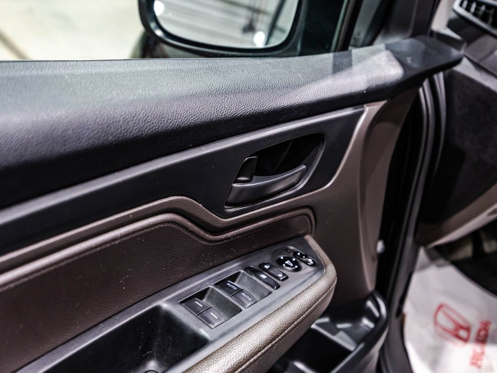 Honda Odyssey LX 2018 à Lachenaie, Québec - 12 - w1024h768px