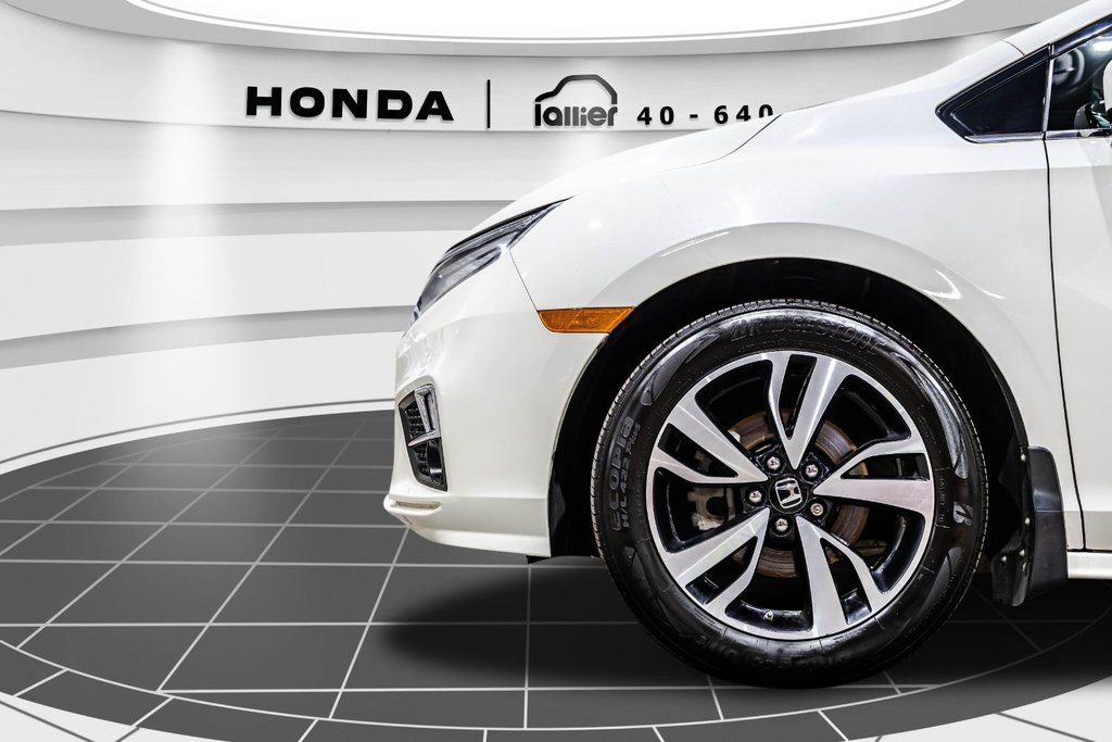 2018 Honda Odyssey Touring in Lachenaie, Quebec - 10 - w1024h768px