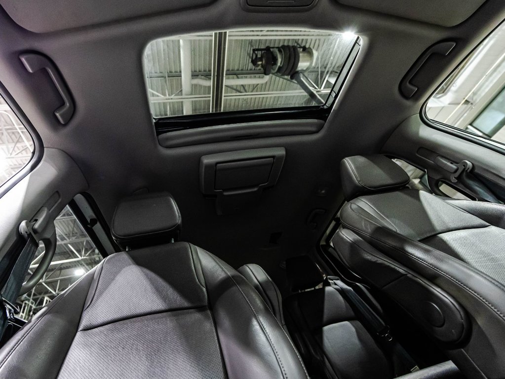 2018 Honda Odyssey Touring in Lachenaie, Quebec - 21 - w1024h768px