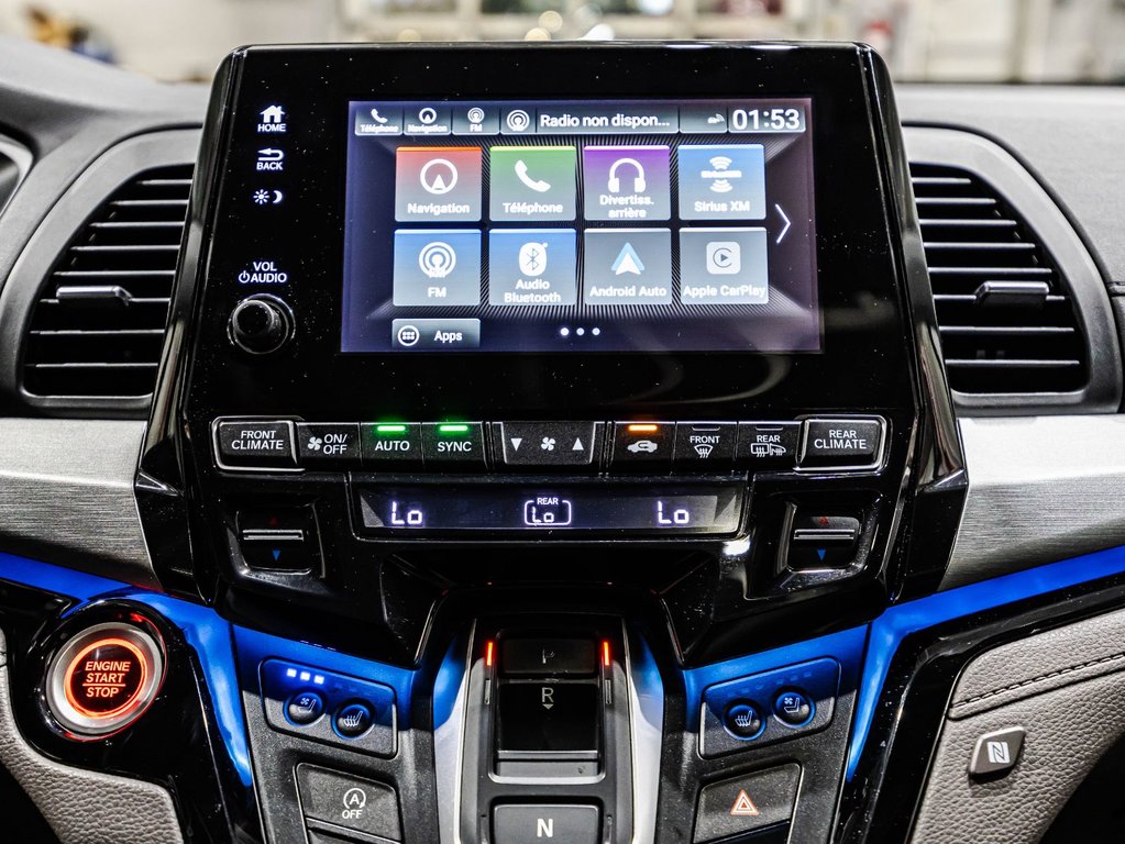 2018 Honda Odyssey Touring in Lachenaie, Quebec - 27 - w1024h768px