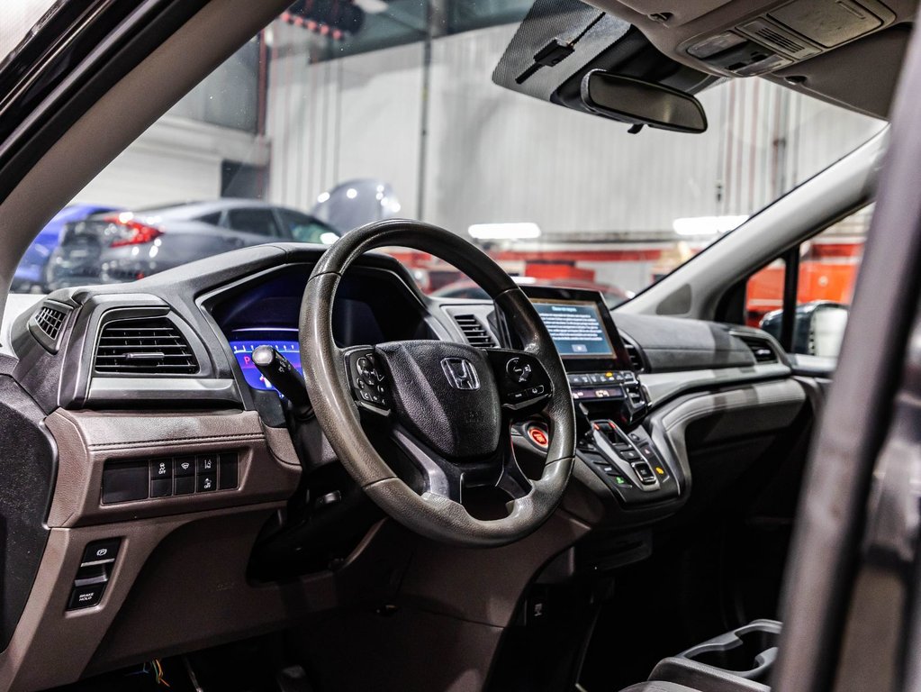2018 Honda Odyssey LX in , Quebec - 18 - w1024h768px