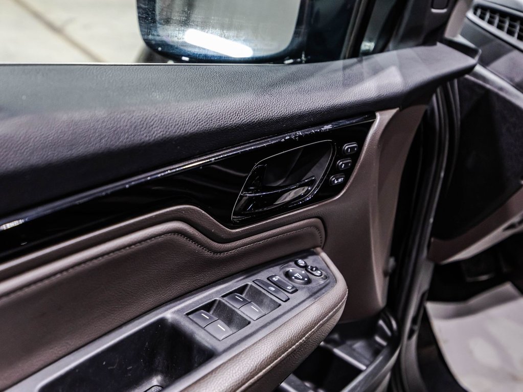 Honda Odyssey Touring 2019 à Lachenaie, Québec - 12 - w1024h768px